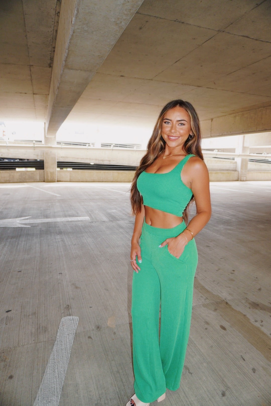 kelly pants set